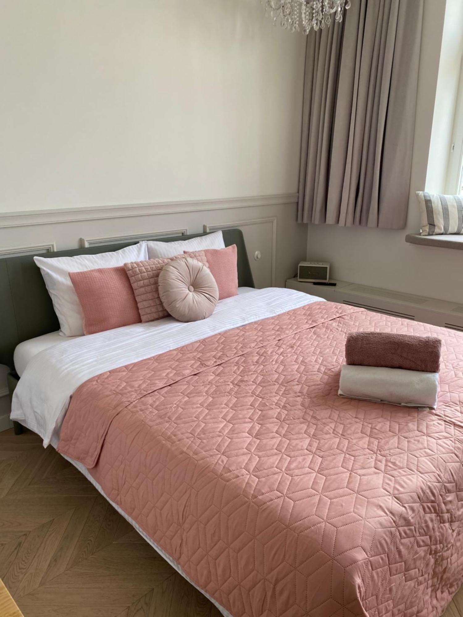 Royal Rose Apartment - Old Town Kraków Zewnętrze zdjęcie