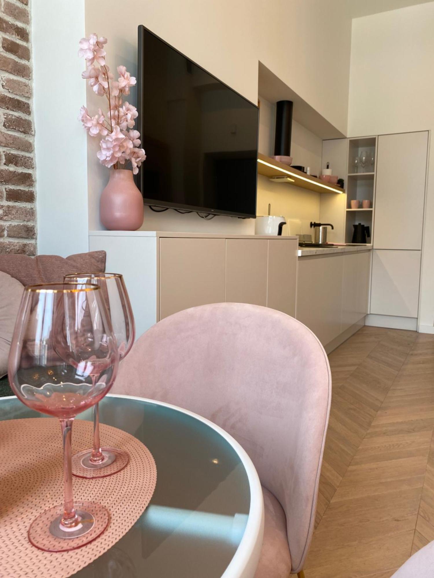 Royal Rose Apartment - Old Town Kraków Zewnętrze zdjęcie