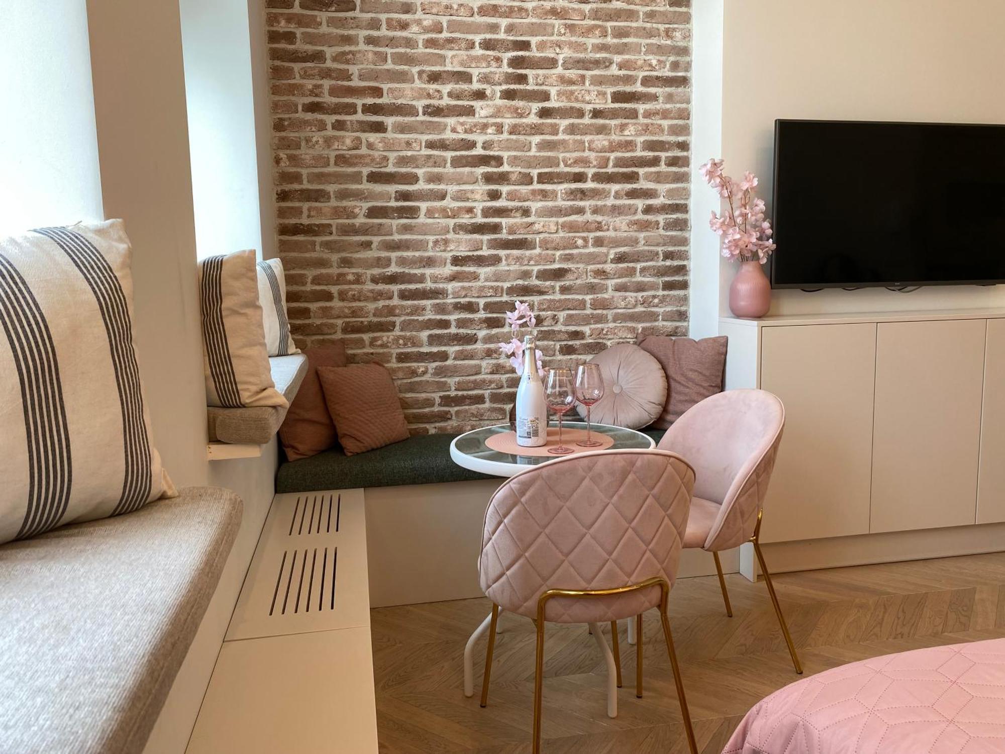 Royal Rose Apartment - Old Town Kraków Zewnętrze zdjęcie